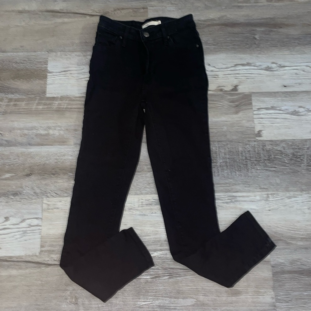 Levi’s black 721 high rise skinny jeans size 26